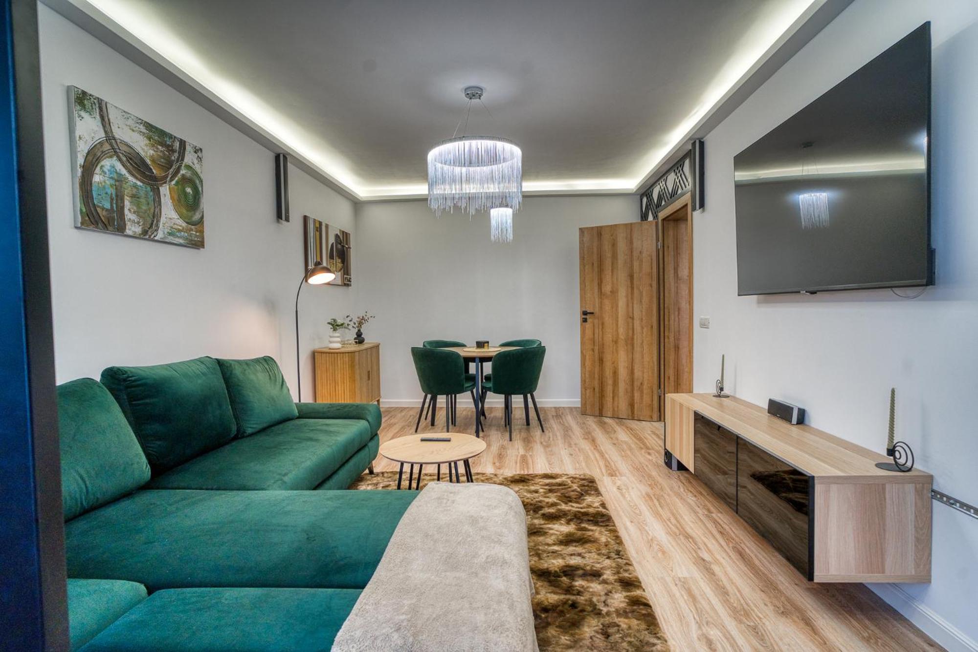בוקרשט City Chic Retreat: Newly Renovated 1Br Apartment מראה חיצוני תמונה
