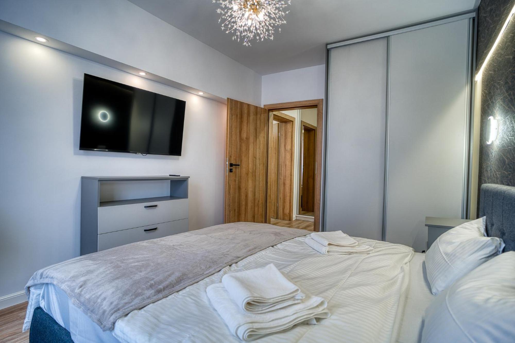 בוקרשט City Chic Retreat: Newly Renovated 1Br Apartment מראה חיצוני תמונה