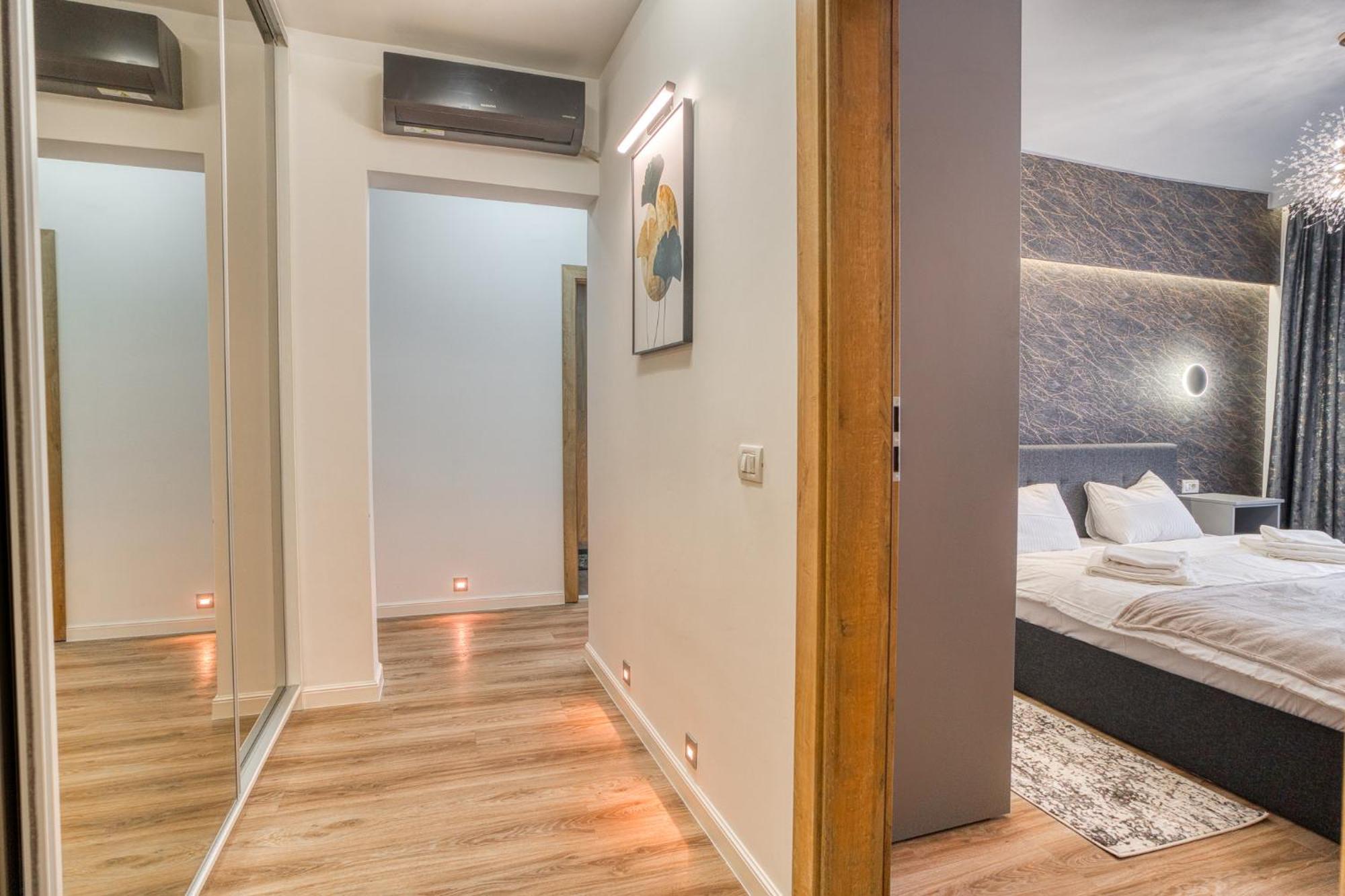 בוקרשט City Chic Retreat: Newly Renovated 1Br Apartment מראה חיצוני תמונה